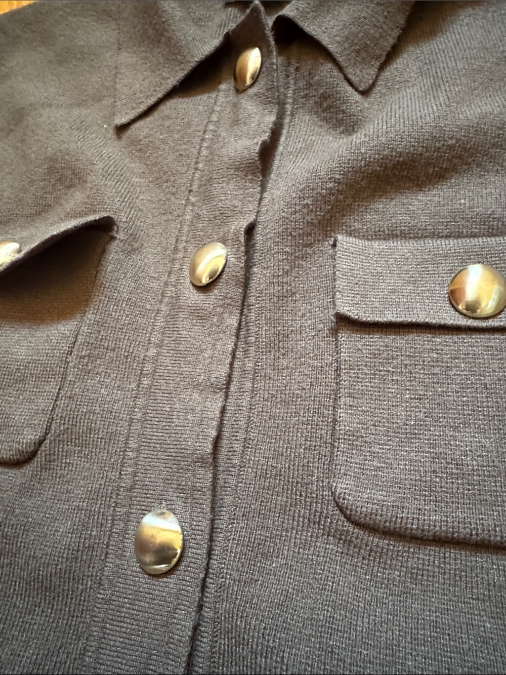 The Raconteur button top - Picture 3 of 4